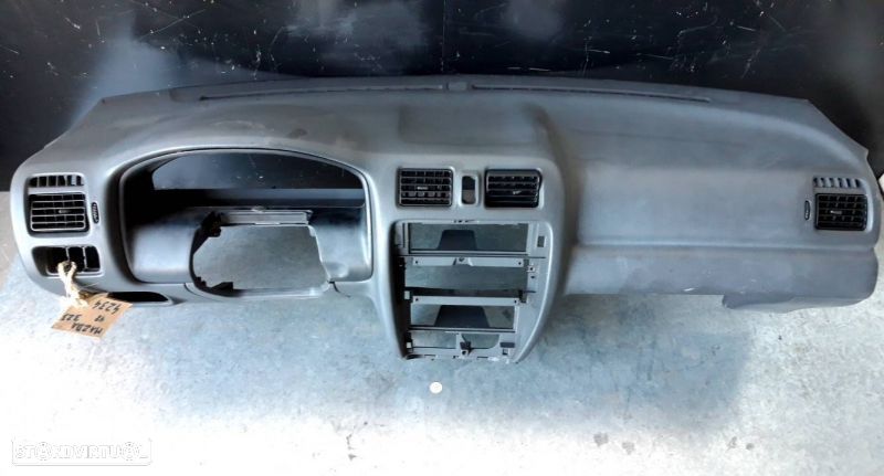 Tablier Mazda 323 P V (Ba) - 1