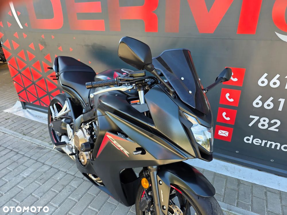 Honda CBR - 28