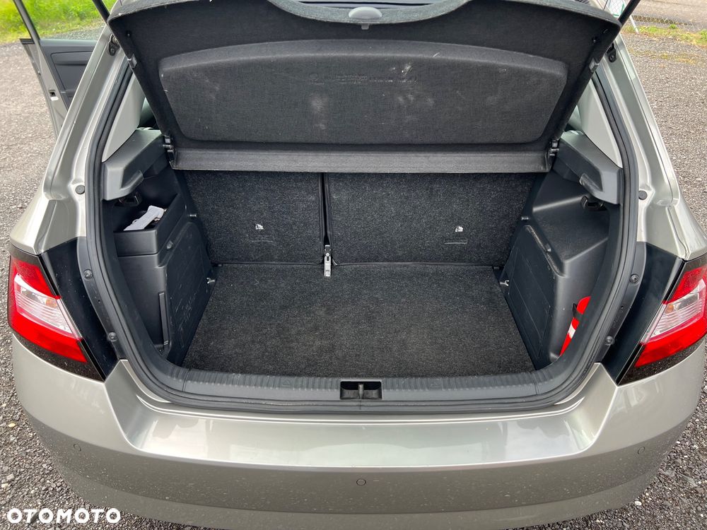 Skoda Fabia 1.0 TSI Cool Edition Red & Grey - 18