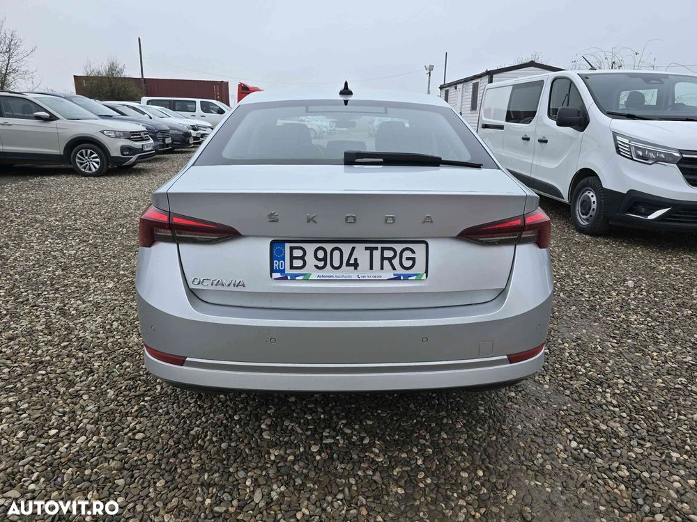 Skoda Octavia - 4