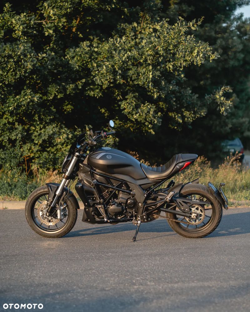 Benelli 502 C - 1