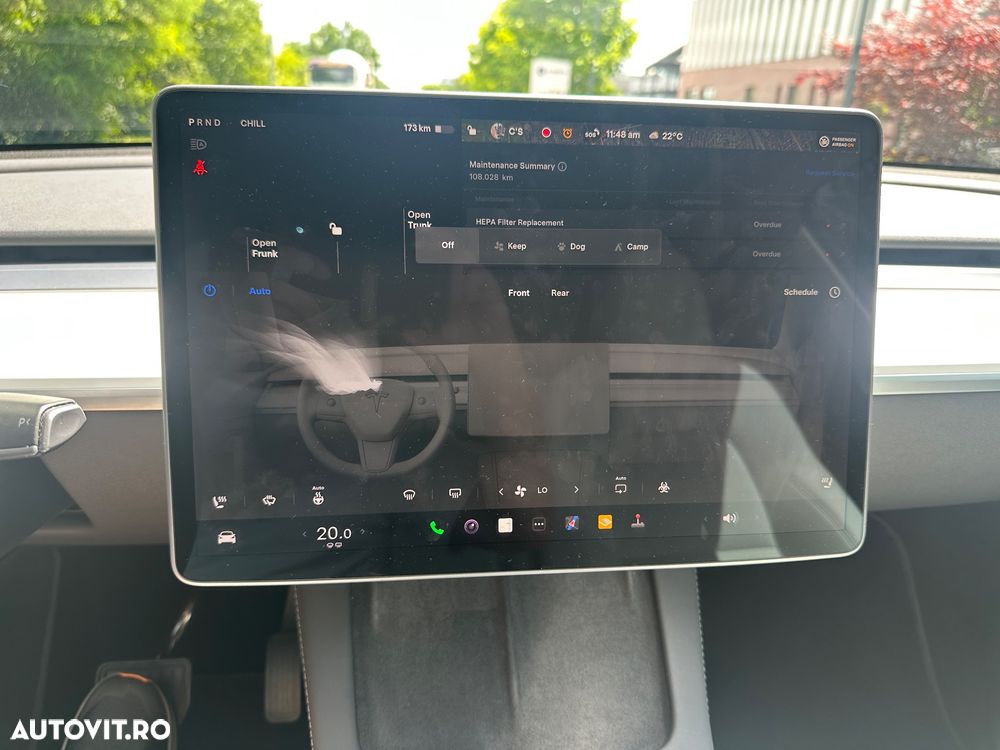 Tesla Model Y - 22