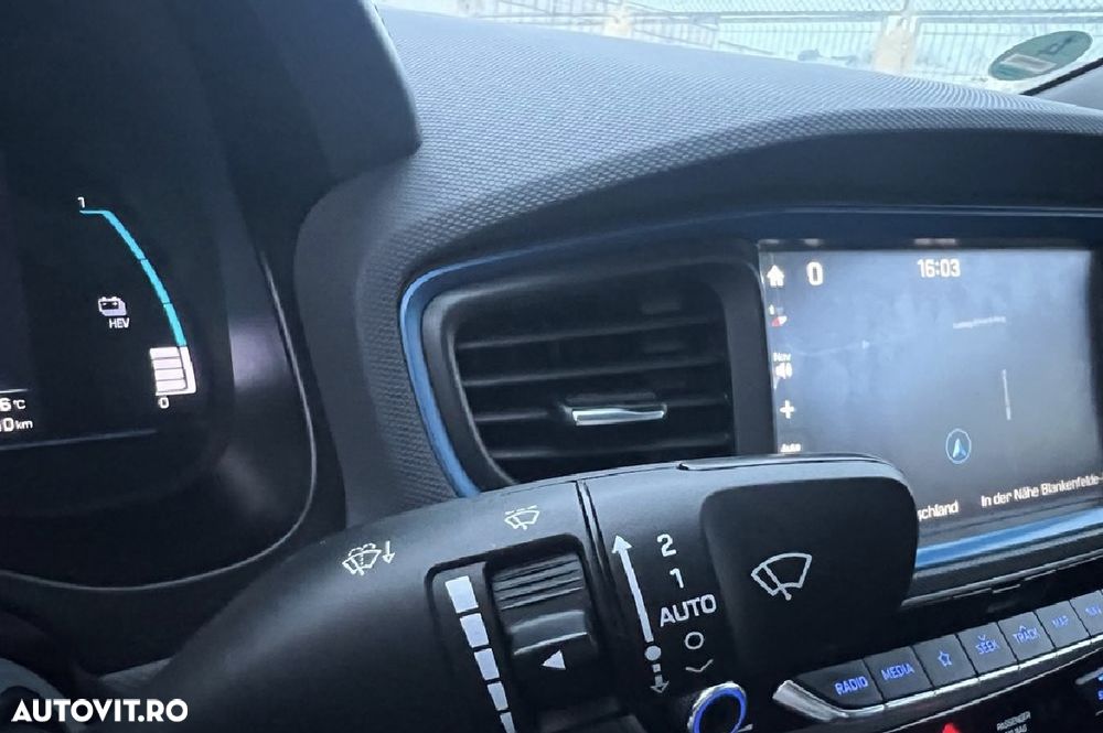 Hyundai IONIQ 1.6 GDI Premium - 18