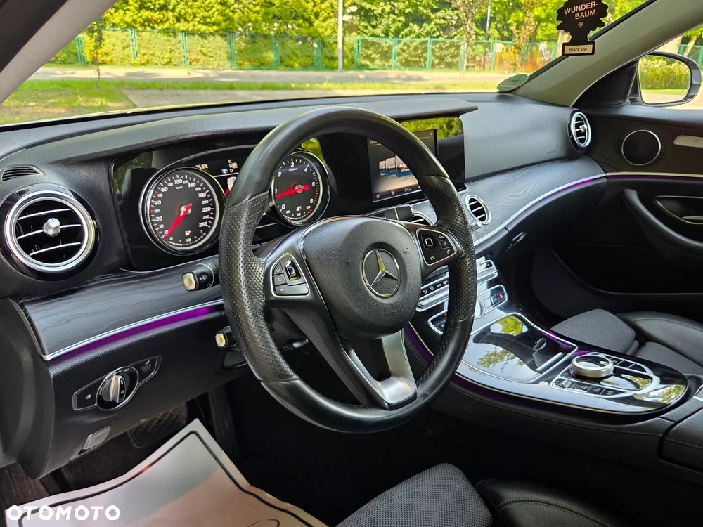 Mercedes-Benz Klasa E 200 d 9G-TRONIC Avantgarde - 4