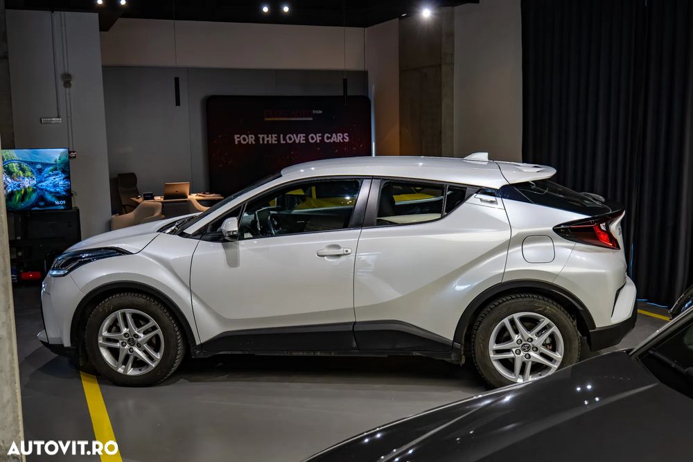 Toyota C-HR 1.8 HSD 122 CP 4x2 CVT Style - 4