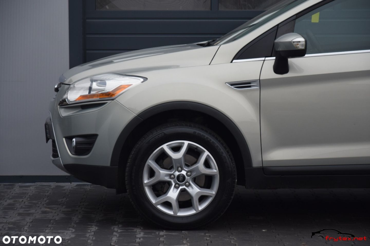 Ford Kuga - 7