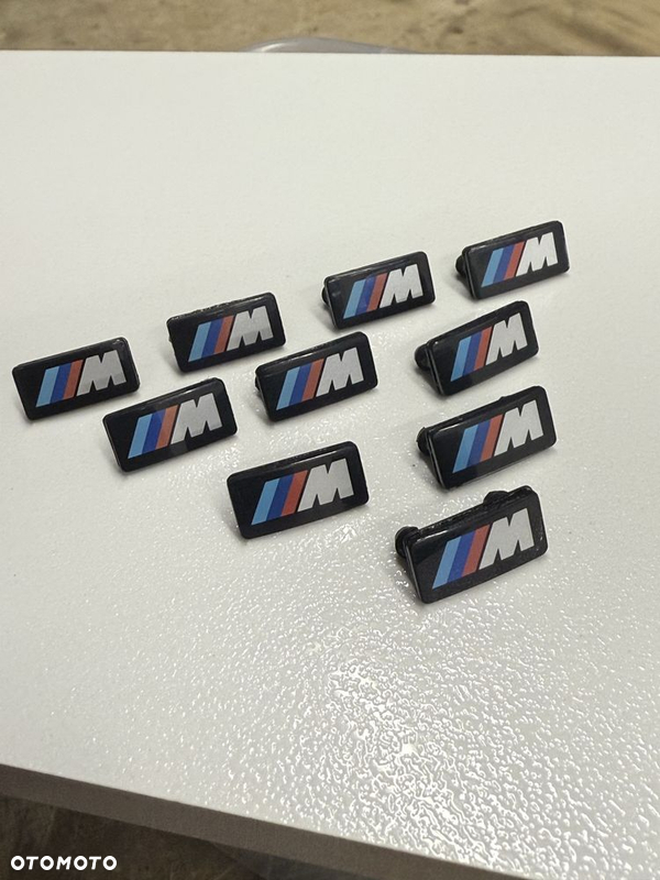 Emblemat kierownicy bmw e36 e34 mtechnik 2.226.479 kierownica mt2
