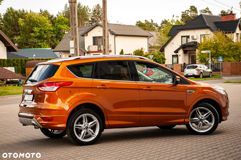 Ford Kuga 1.5 EcoBoost 2x4 Individual - 9