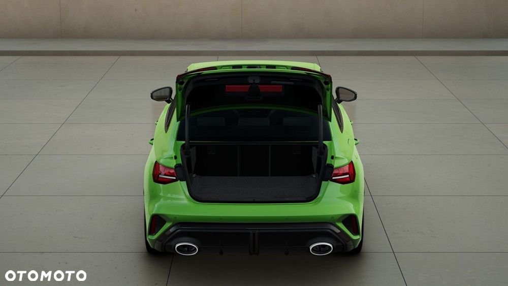Audi RS3 Limousine - 7