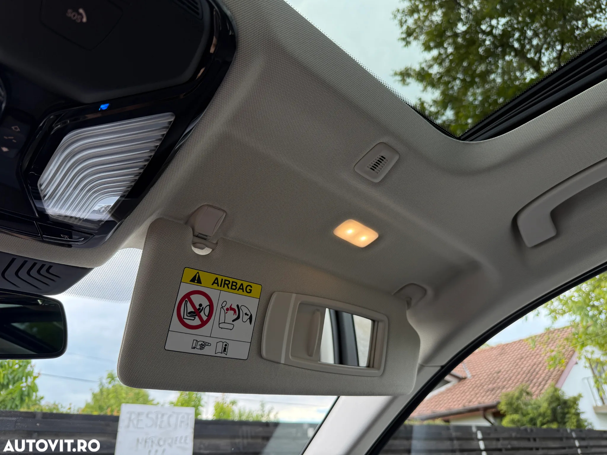 BMW Seria 5 530e xDrive Touring Aut. Luxury Line - 24