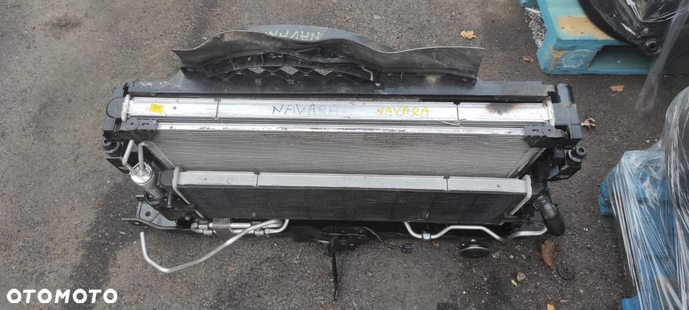 Chłodnice Pas Przedni Nissan Navara d23 2.3 dci 2021