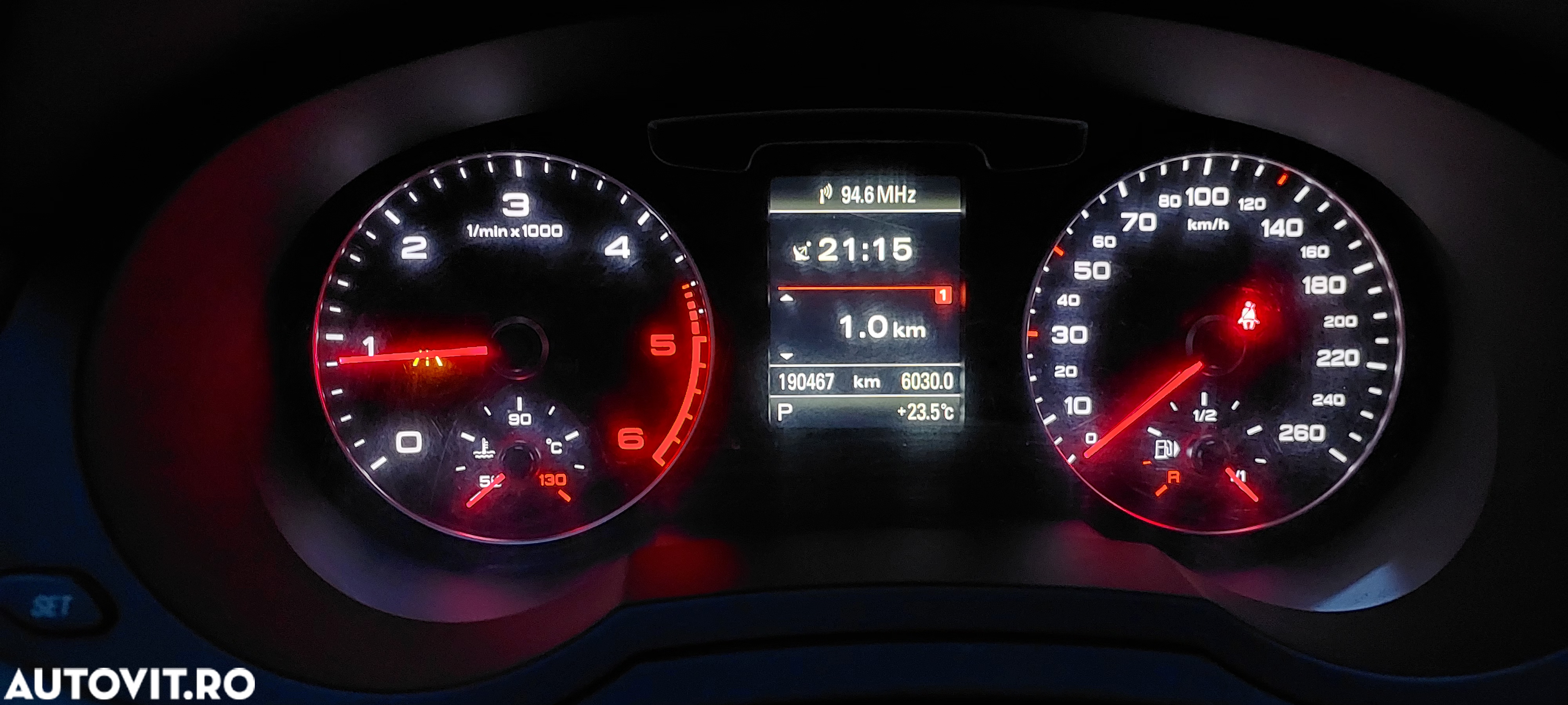 Audi Q3 35 TDI quattro S tronic S line - 12