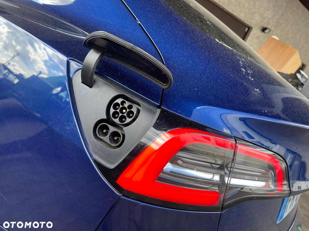 Tesla Model 3 Premium Langstreckenbatterie AWD Dual Motor - 35