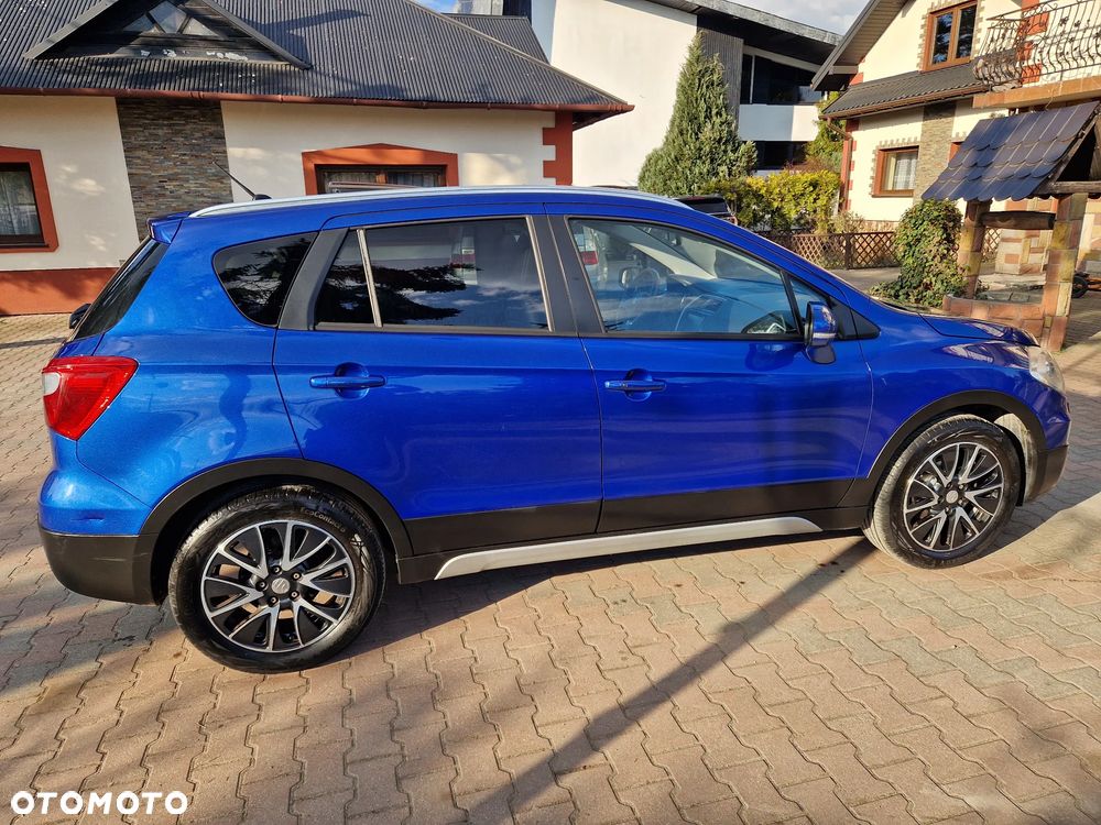 Suzuki SX4 1.6 Premium - 36