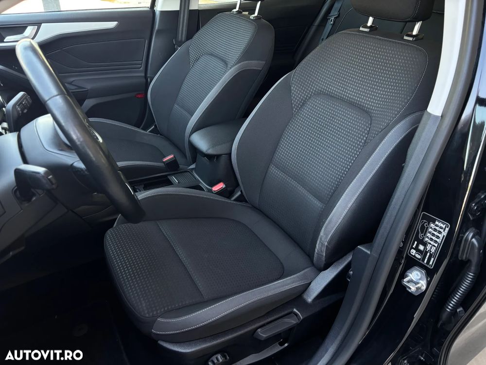 Ford Focus 1.5 EcoBlue Trend Edition - 34