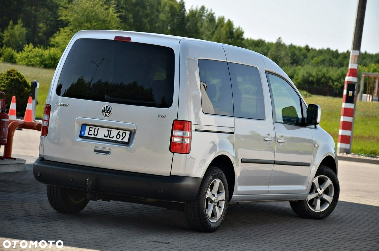 Volkswagen Caddy - 12