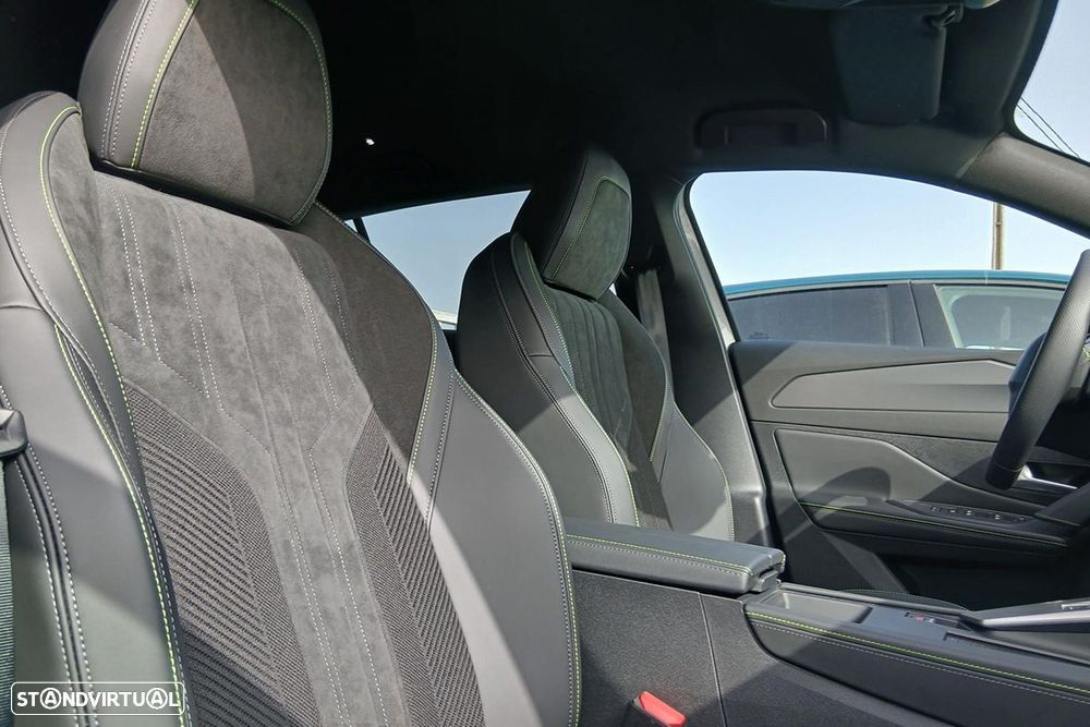 Peugeot E-408 58 kWh GT - 15