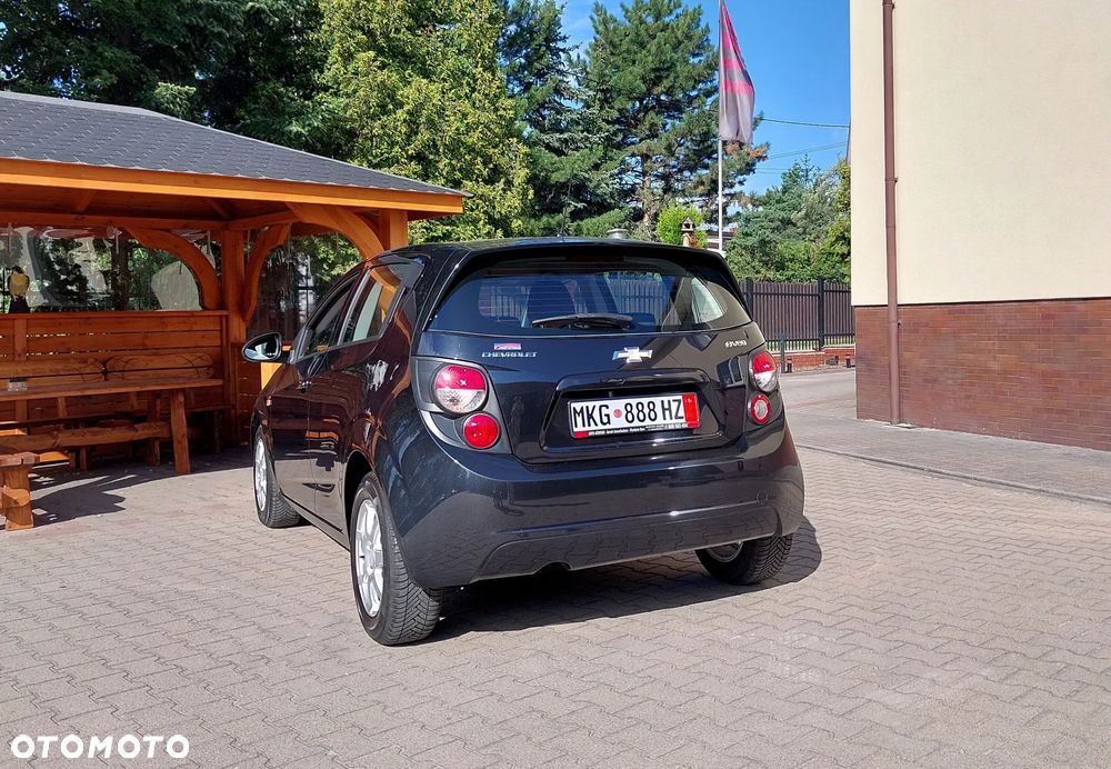 Chevrolet Aveo 1.4 LTZ - 5