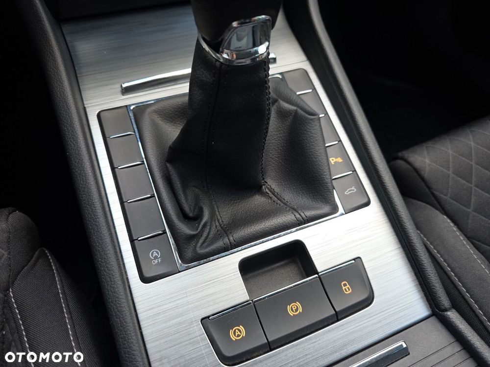 Skoda Superb 1.5 TSI Ambition - 26