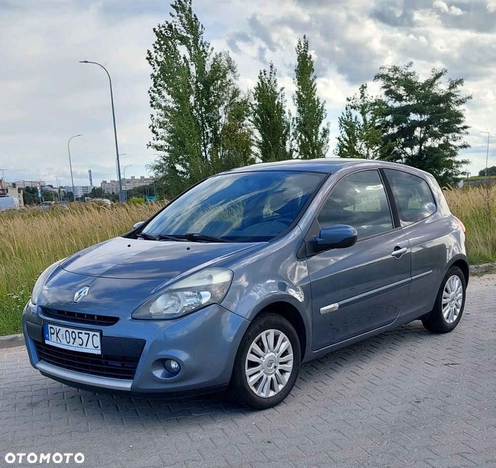 Renault Clio 1.2 16V 75 TomTom Edition - 4