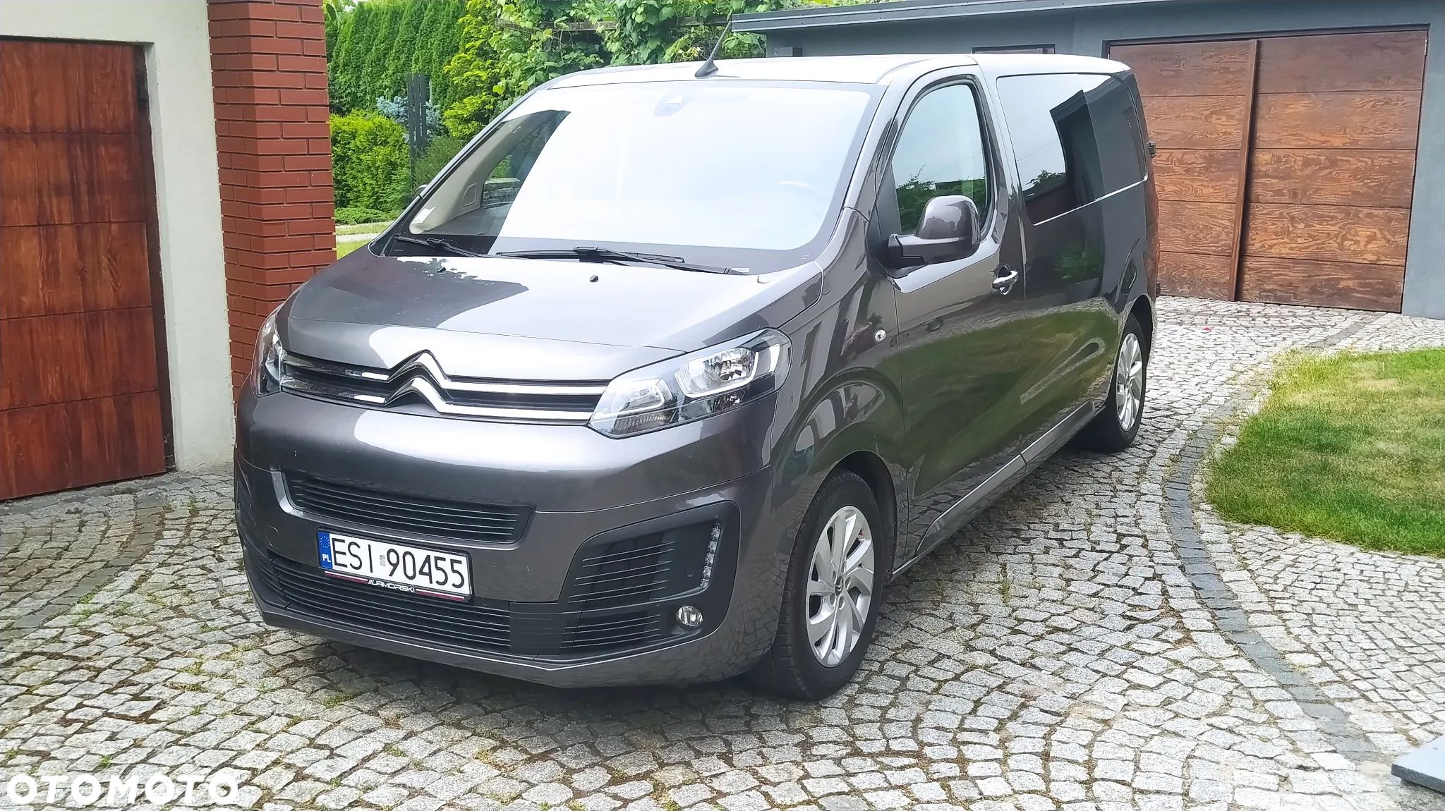 Citroën Jumpy Combi 2.0 BlueHDi M 2,8t (bryg.) - 1