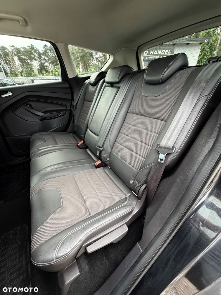 Ford Kuga - 9