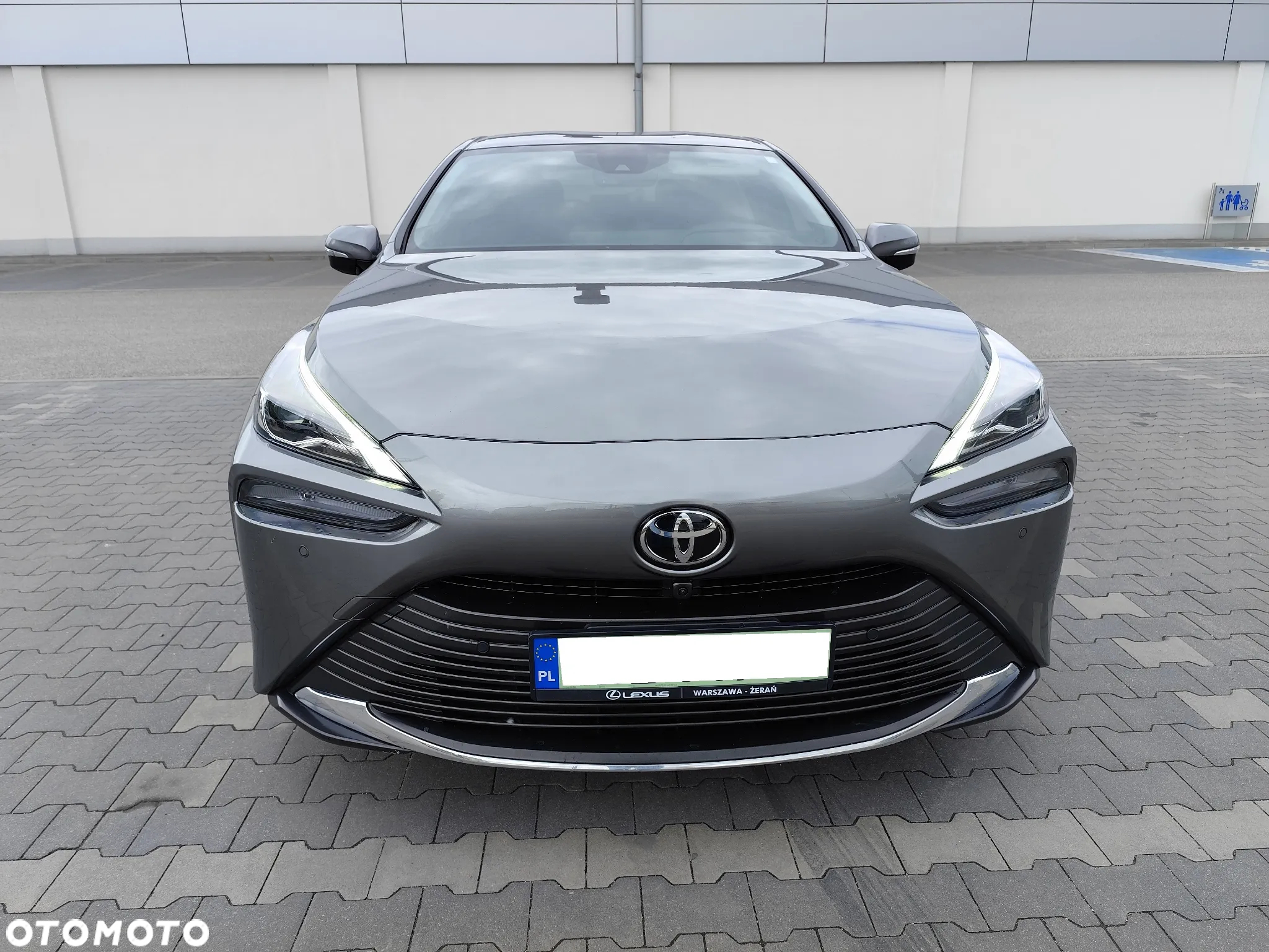 Toyota Mirai Prestige - 11