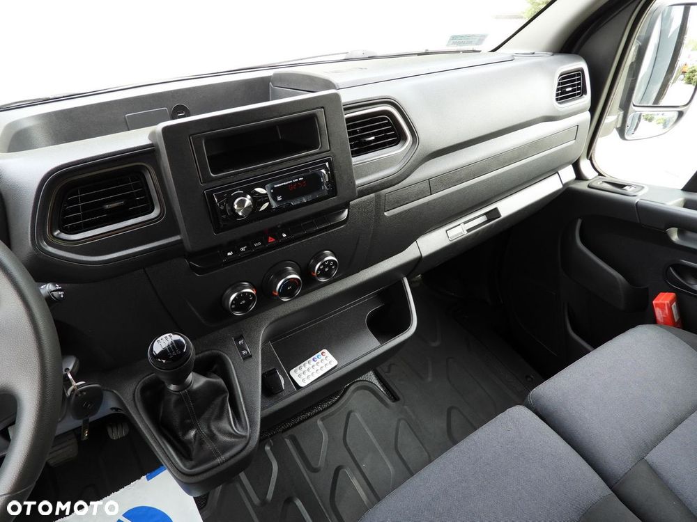 Renault MASTER PLANDEKA 10 PALET WEBASTO TEMPOMAT LEDY PNEUMATYKA KLIMATYZACJA  165KM - 31