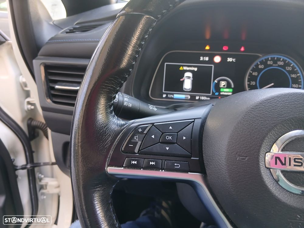 Nissan Leaf N-Connecta - 14