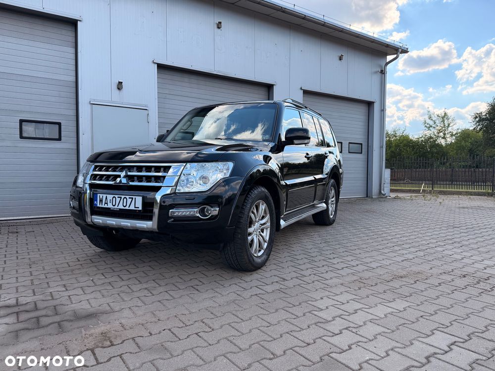 Mitsubishi Pajero 3.2 DID Instyle EU6 - 7
