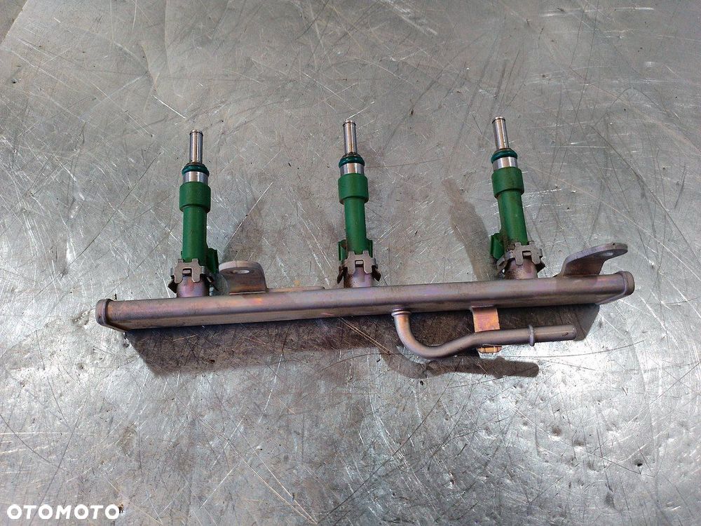 LISTWA WTRYSKOWA DACIA SANDERO III 175204021R 1.0 TCE - 3