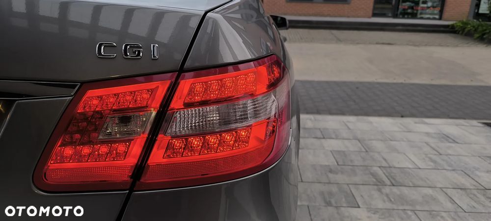 Mercedes-Benz Klasa E 200 Kompressor Automatik Elegance - 30