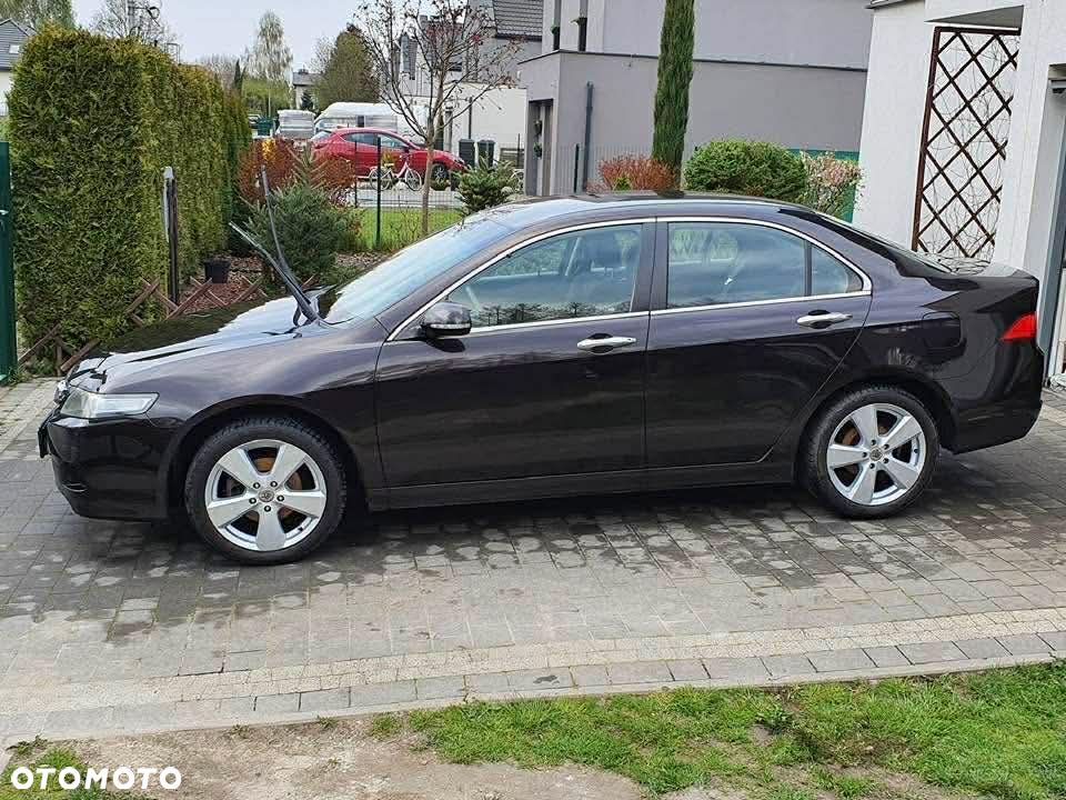 Honda Accord 2.0 i Comfort - 1