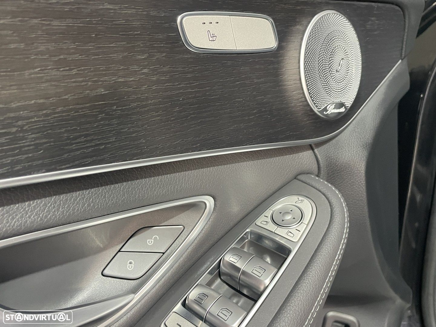 Mercedes-Benz C 300 de Avantgarde - 11