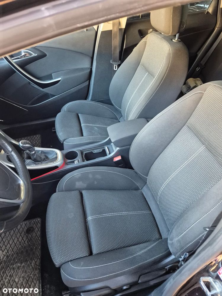 Opel Astra 1.6 T Sport - 10