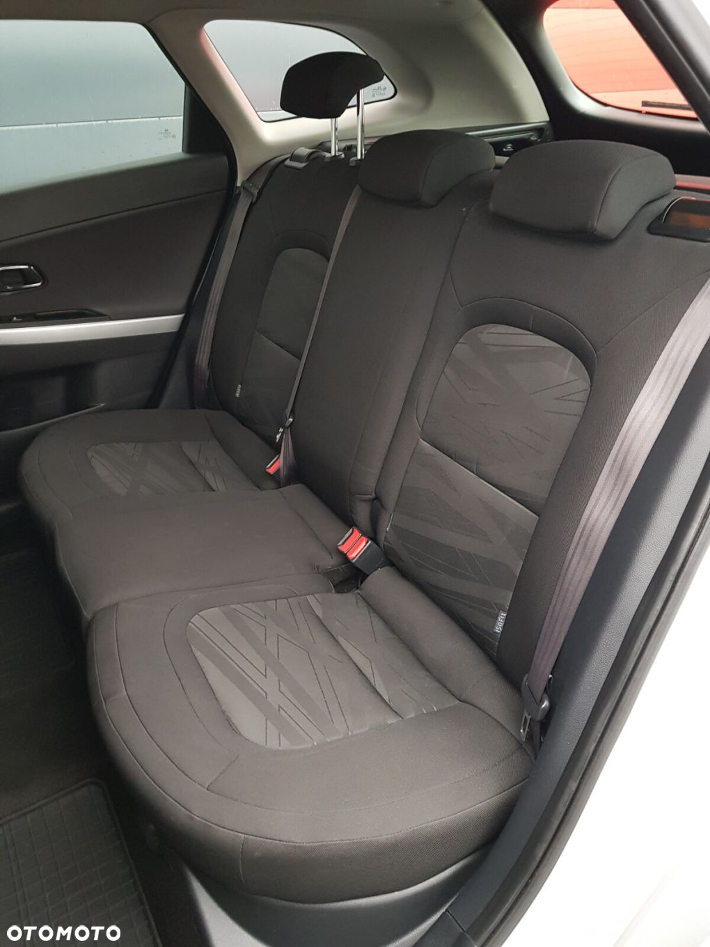 Kia Ceed Cee'd 1.4 CRDi M - 27