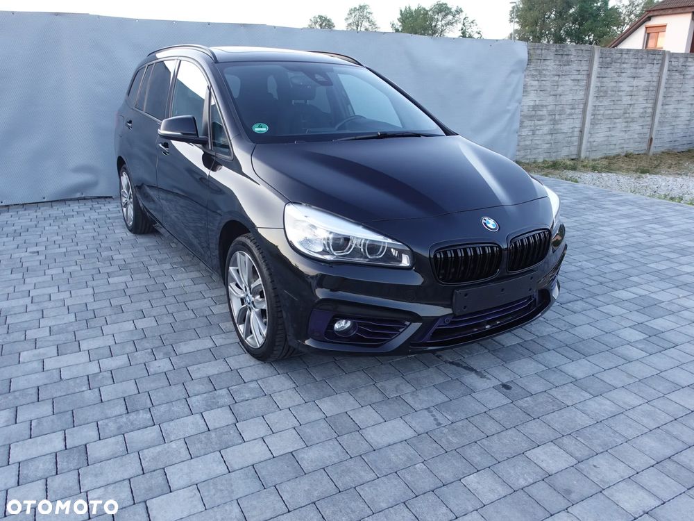 BMW Seria 2 218i Sport Line - 3
