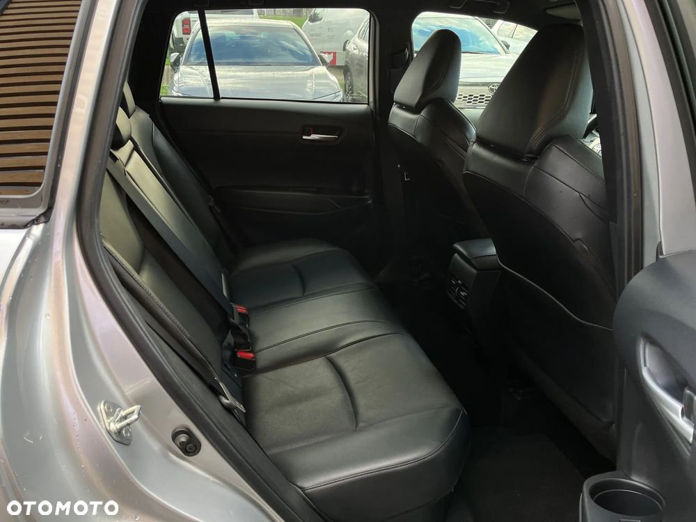 Toyota Corolla Cross 2.0 Hybrid Executive AWD - 21