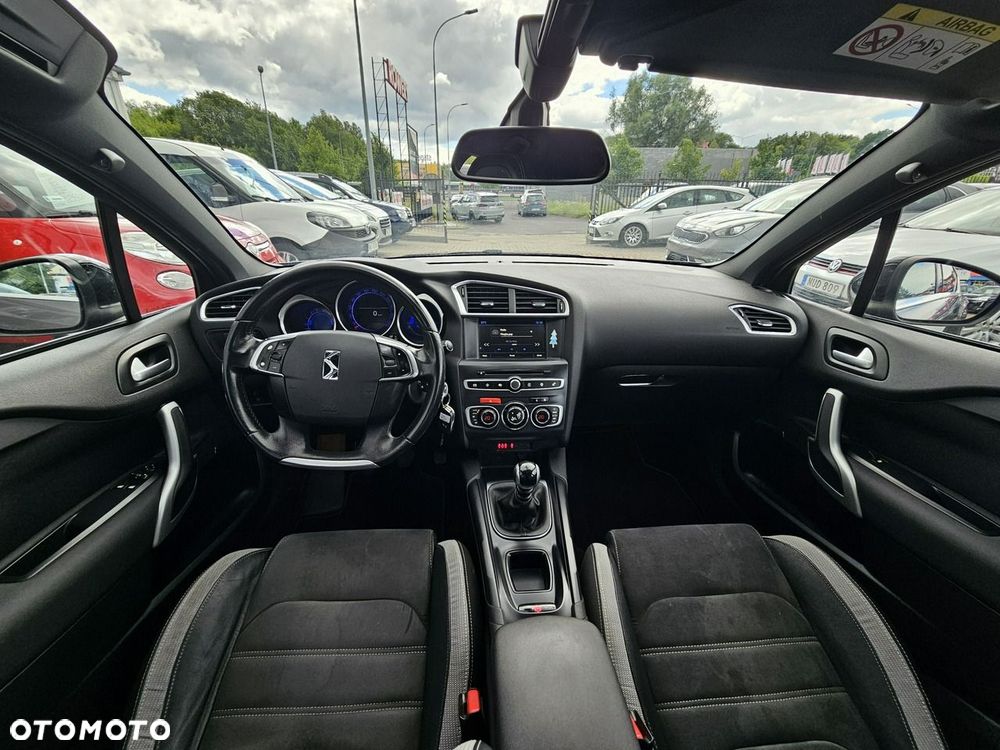DS Automobiles DS 4 Crossback - 16