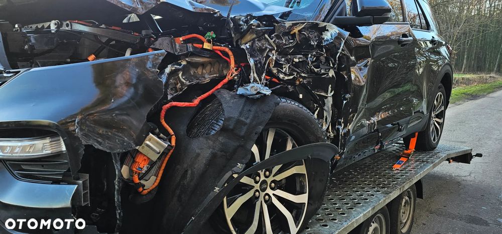 Ford Explorer EcoBoost Plug-in Hybrid ST-LINE - 30