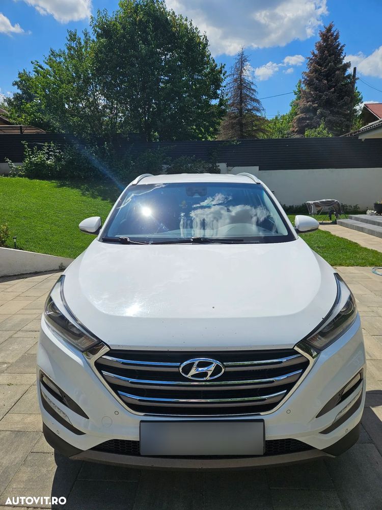 Hyundai Tucson 2.0 CRDI 4WD 6AT Luxury+ - 2