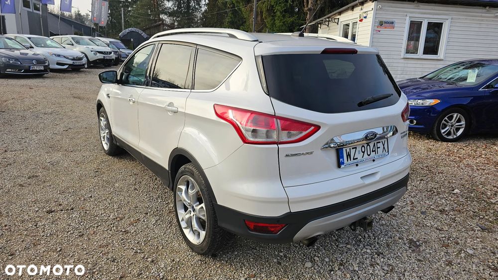 Ford Escape 2.0 EcoBoost FWD Titanium - 4