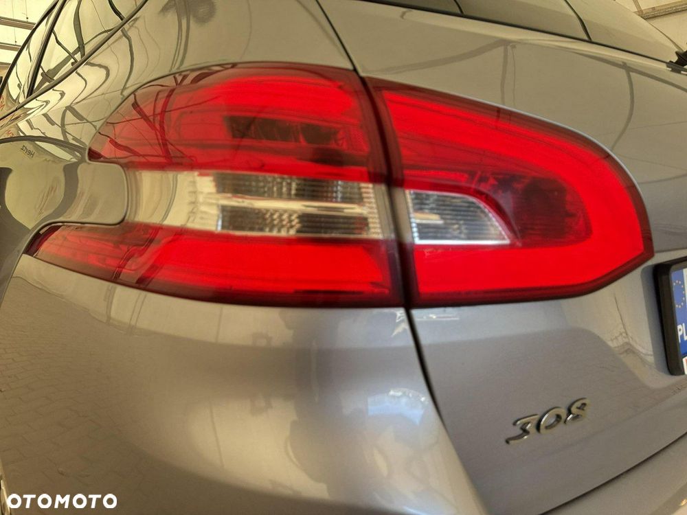 Peugeot 308 - 30