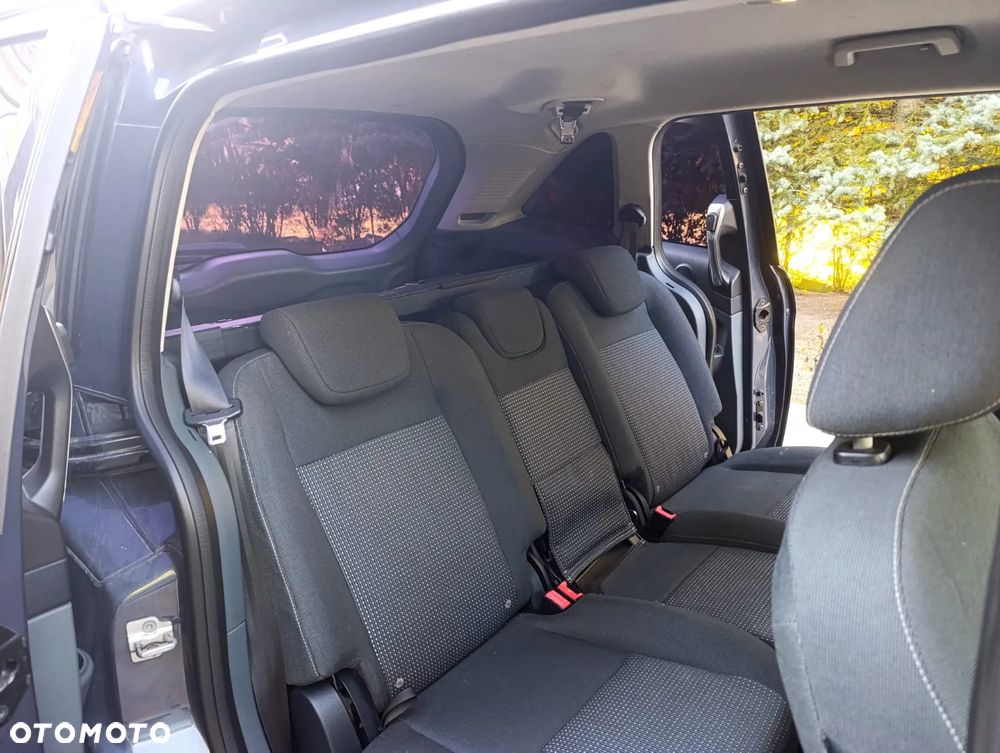 Ford C-MAX 1.6 TDCi Titanium - 11