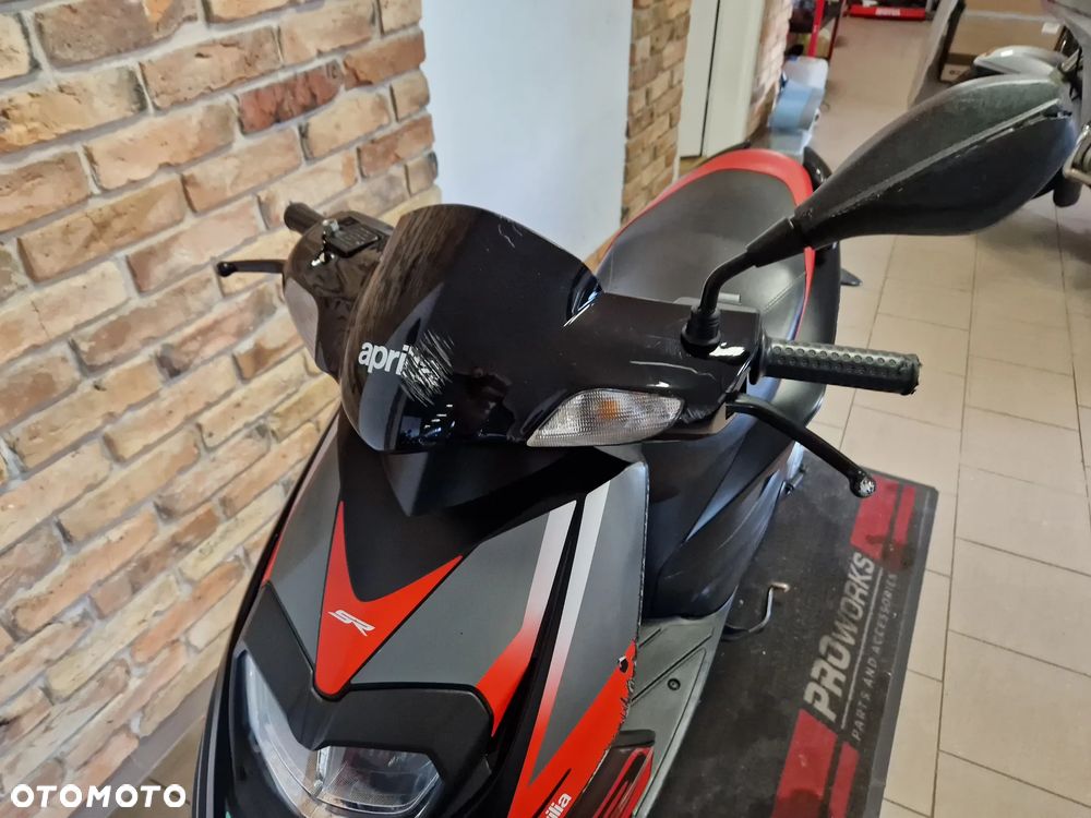 Aprilia SR - 30