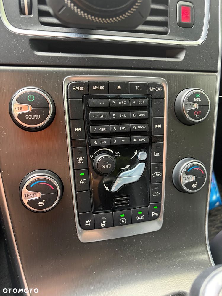 Volvo S60 - 12