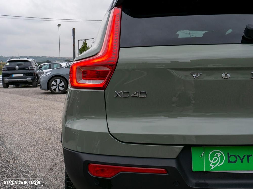 Volvo XC 40 Recharge Pro - 10