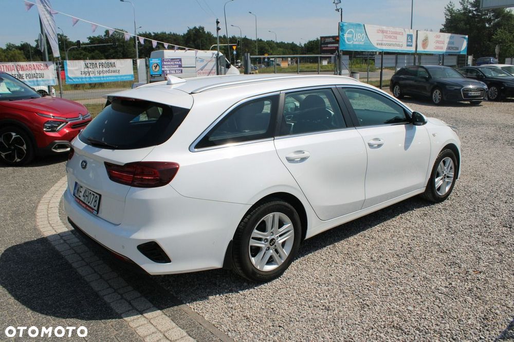 Kia Ceed - 6