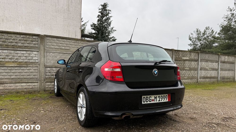 BMW Seria 1 118i - 39