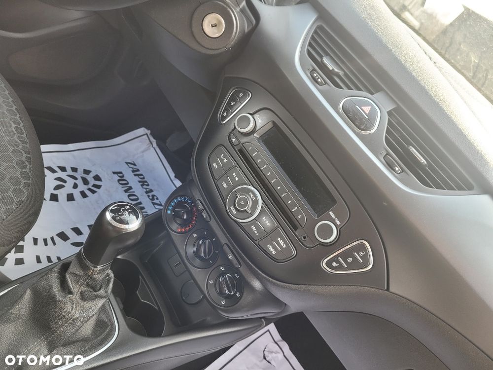 Opel Corsa 1.4 16V Color Edition - 9